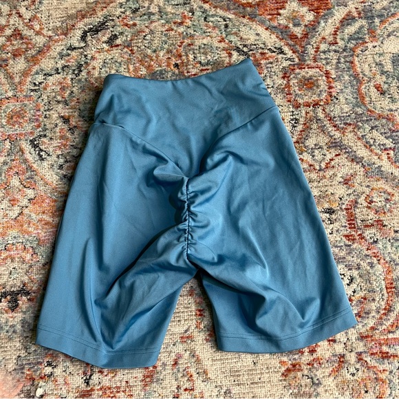 Gymshark Blue Workout Shorts - Picture 4 of 4